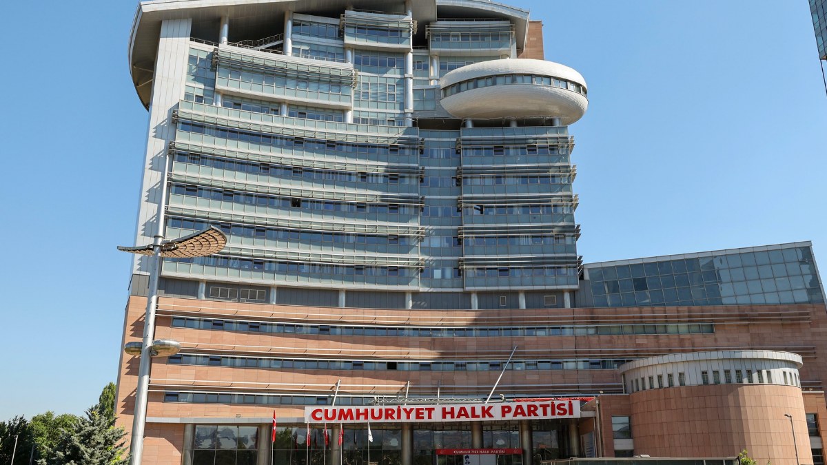 CHP'de 48 Kişi İhraç Edildi: İşte Disiplin Kurulu Kararları