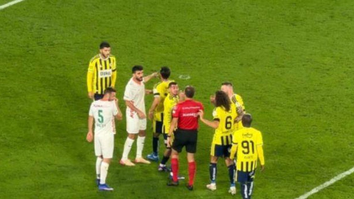 Fenerbahçe Alanyaspor penaltı golü neden iptal edildi? İptal sebebi