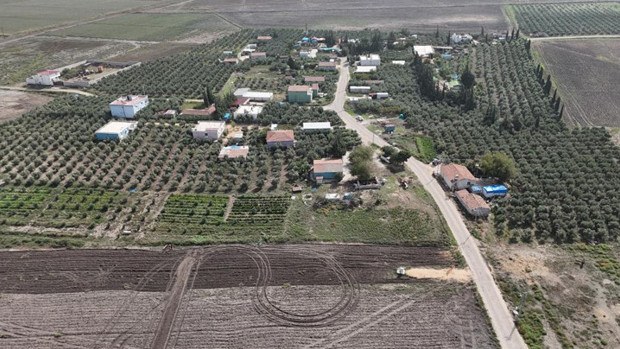 Hatay Reyhanlı Karacanlık Mahallesi: Herkesin Soyadı Aynı