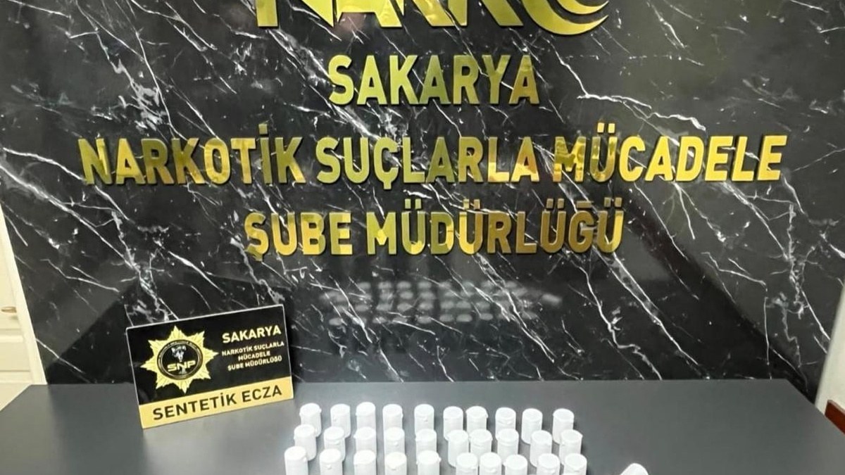 Sakarya Uyuşturucu Operasyonunda 3 Kişi Tutuklandı
